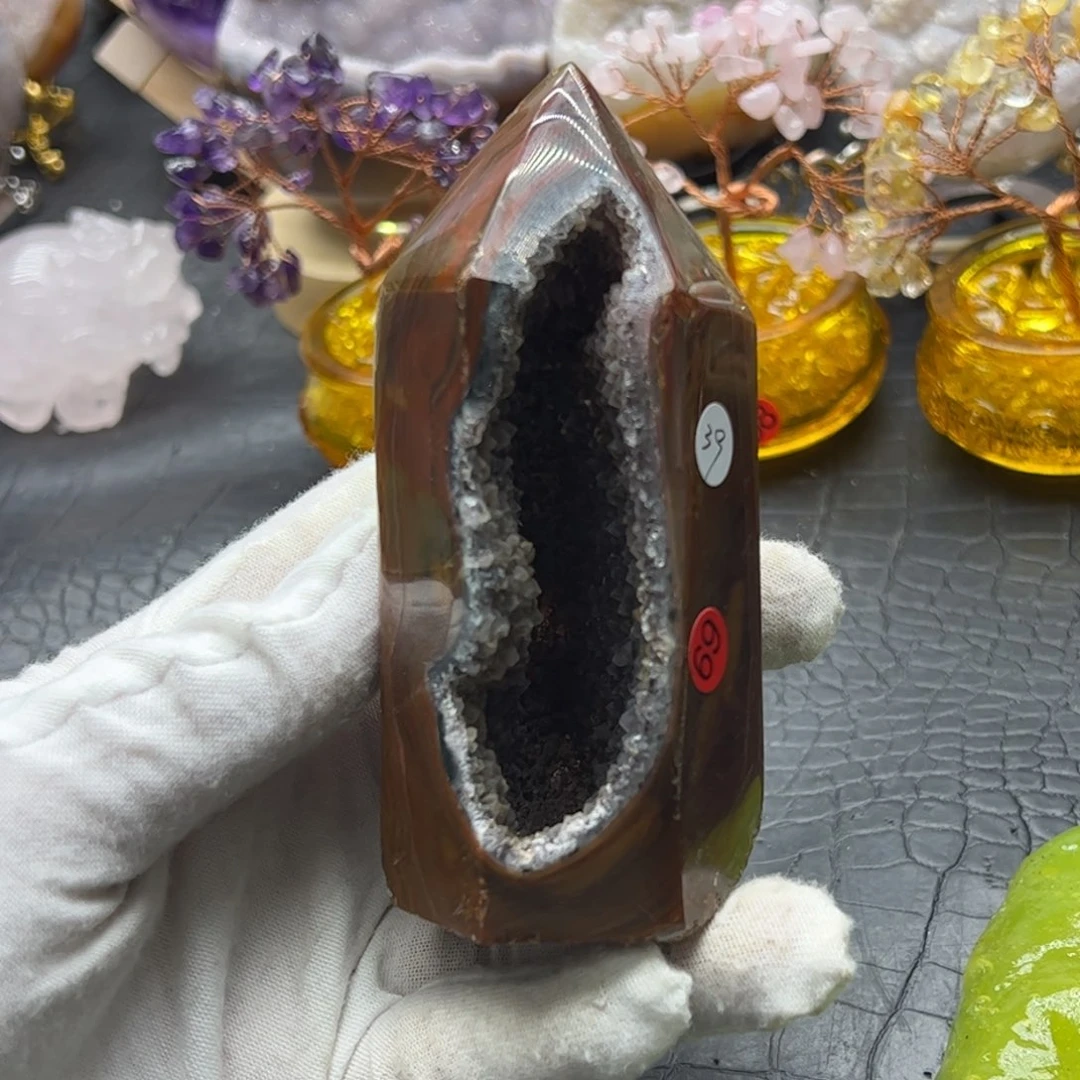 珠宝半成品未镶嵌水晶全抛窝窝晶柱69