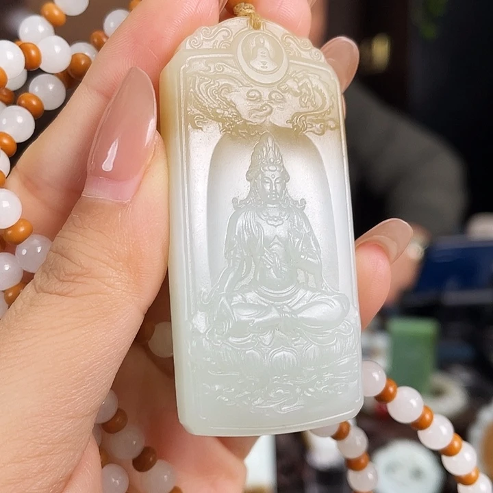 和田玉未镶嵌颈饰定制发货