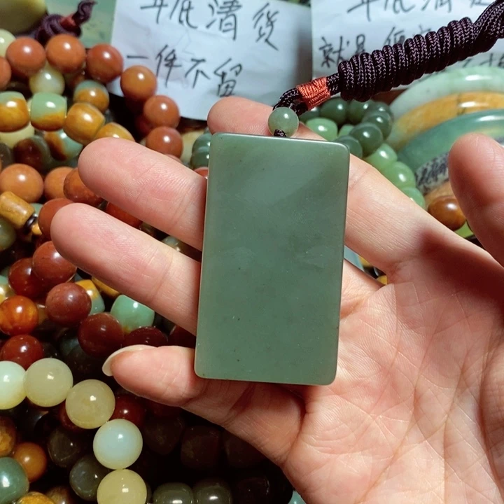 透闪石质玉手链未镶嵌