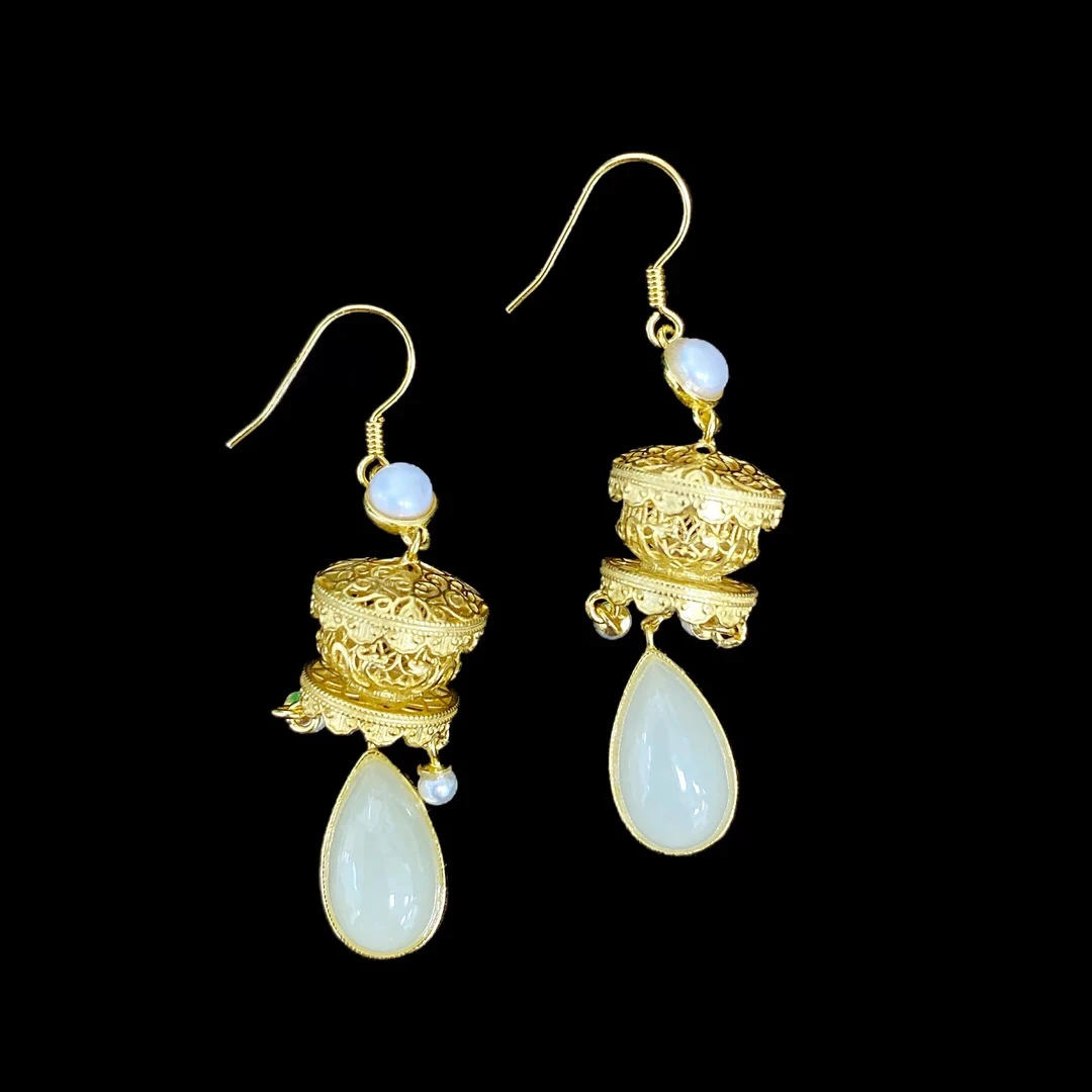 V3041和田玉耳坠孤品