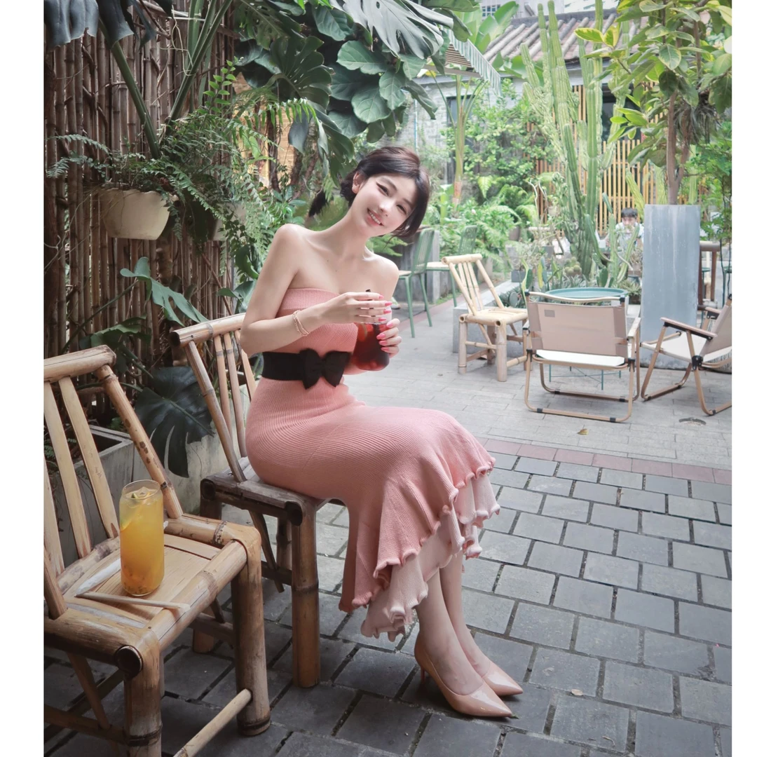 WW定制「娇俏觅秋」显瘦气质收腰法式抹胸鱼尾网红小众设计感连衣裙