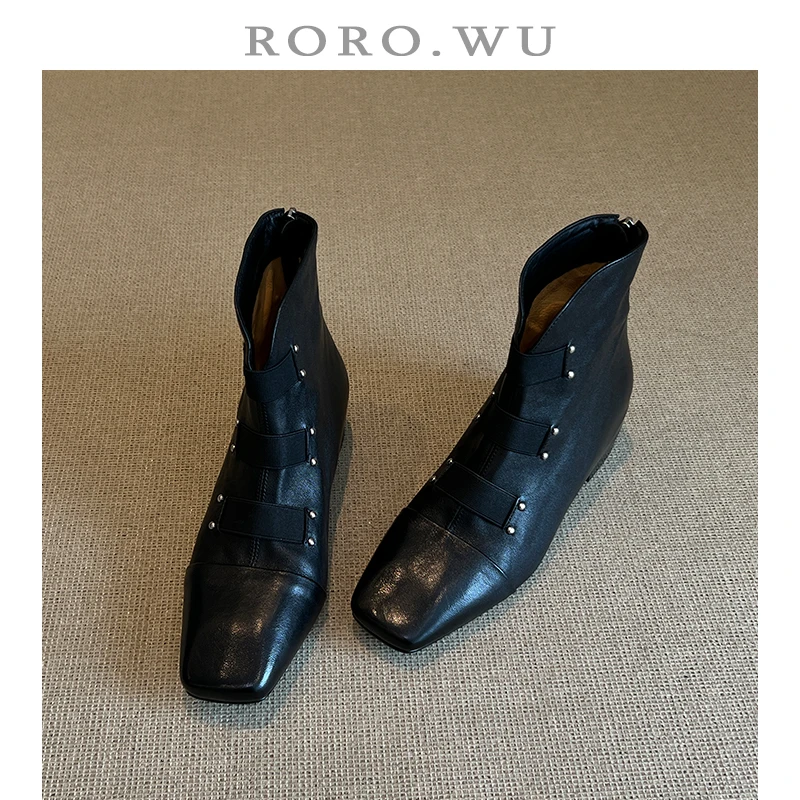 娆娆吴·水洗马皮质感舒适方头设计短筒瘦瘦靴秋冬款软皮靴X514