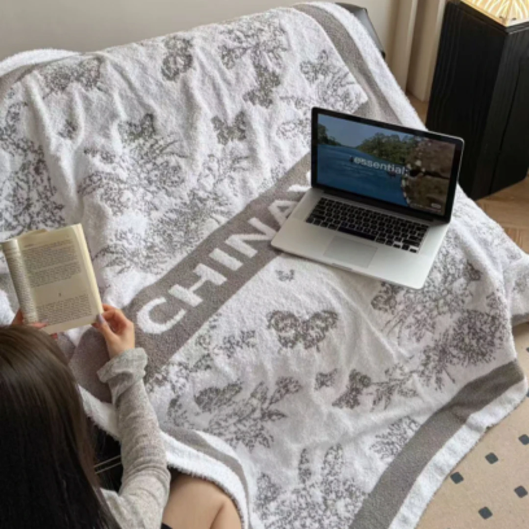 半边绒沙发毯子毛毯夏季空调被办公室午睡盖毯高级感披肩毯幻蝶灰