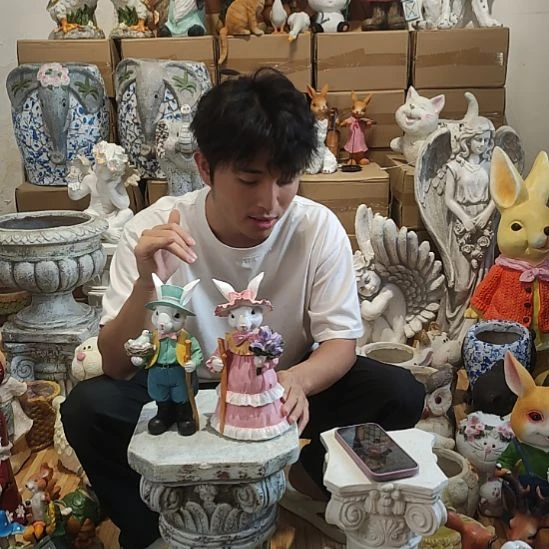 合成树脂绅士公主兔一对