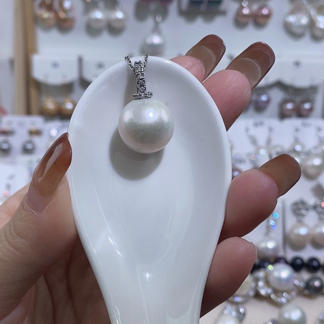 淡水珍珠吊坠(赠链)未镶嵌w14.6