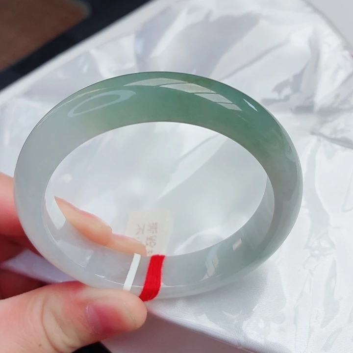 翡翠未镶嵌手镯天然翡翠A货