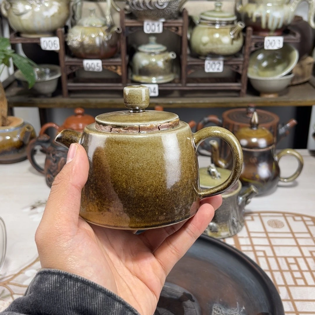 220cc白泥柴烧井栏壶