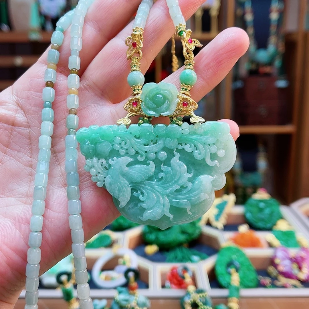颈饰未镶嵌翡翠48小时鉴赏期