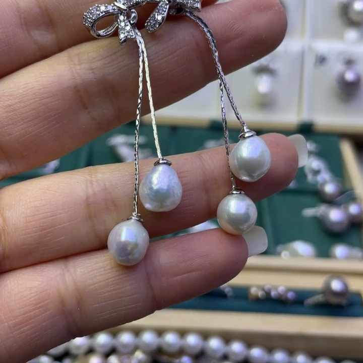 淡水珍珠耳饰合金