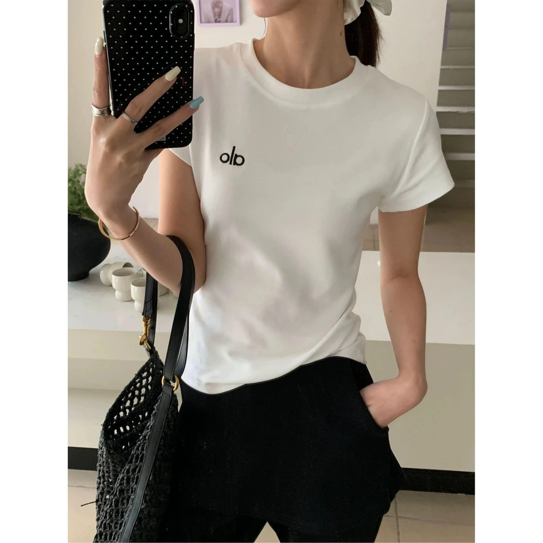 短袖夏季T恤圆领显瘦纯色上衣