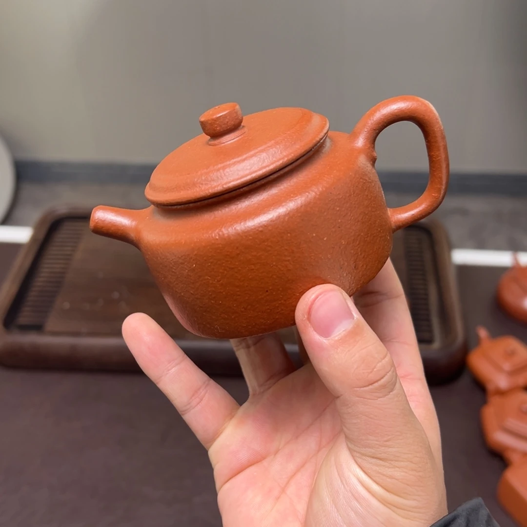 紫砂茶壶汽修厂和机械设备