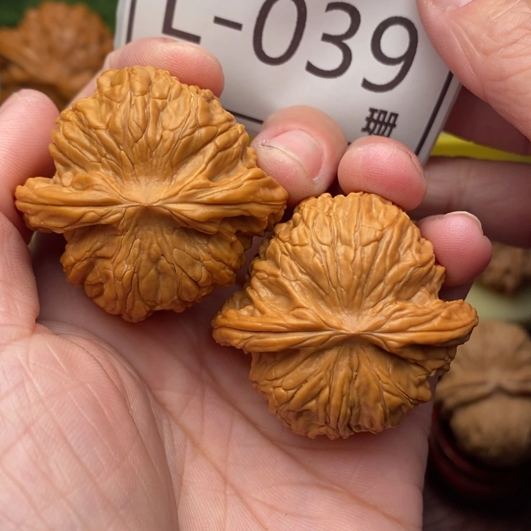 畦***文玩核桃把件磨盘40….