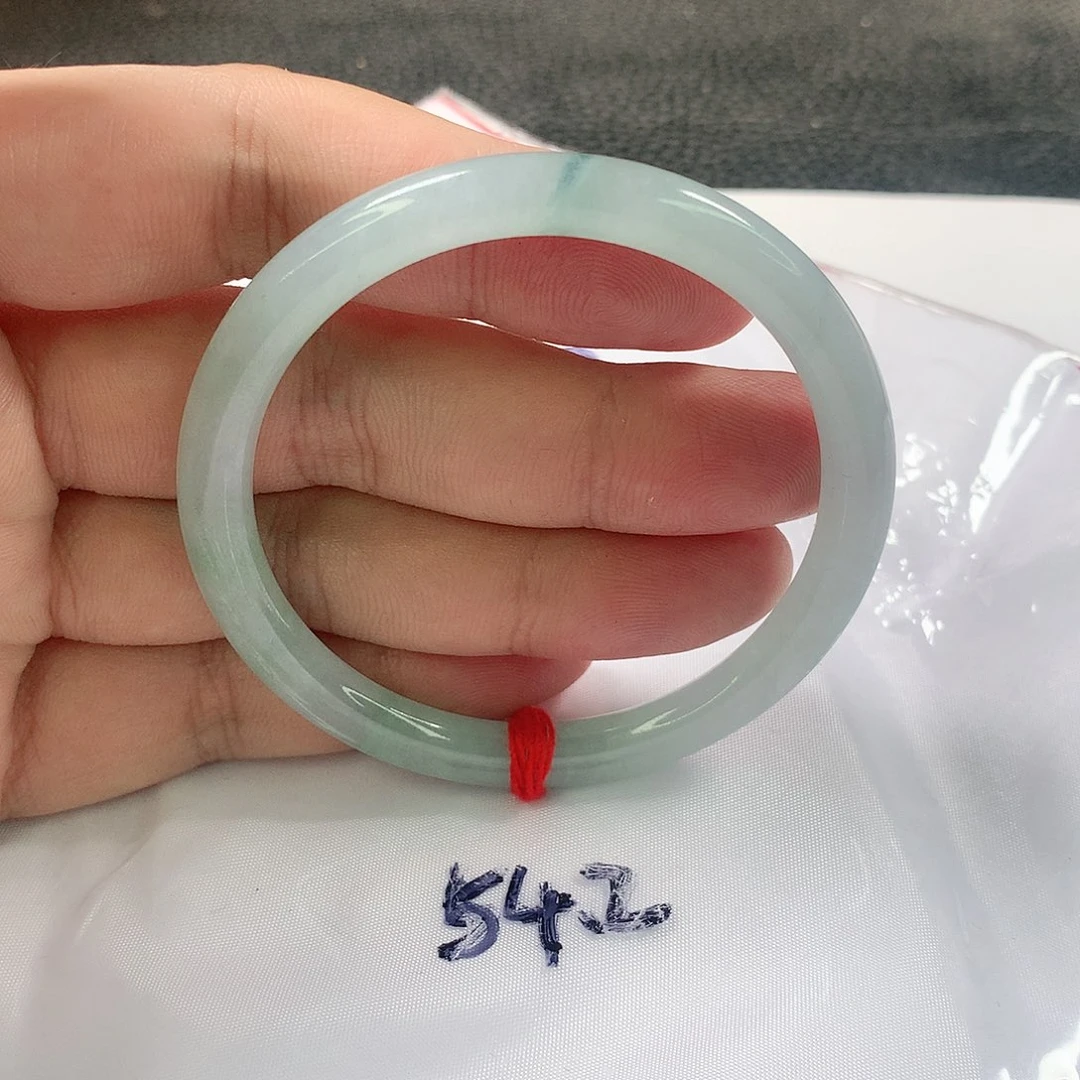 未镶嵌手镯（圆镯）翡翠361号