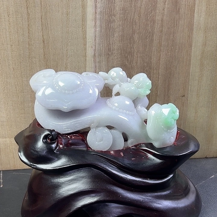 翡翠未镶嵌摆件翡翠