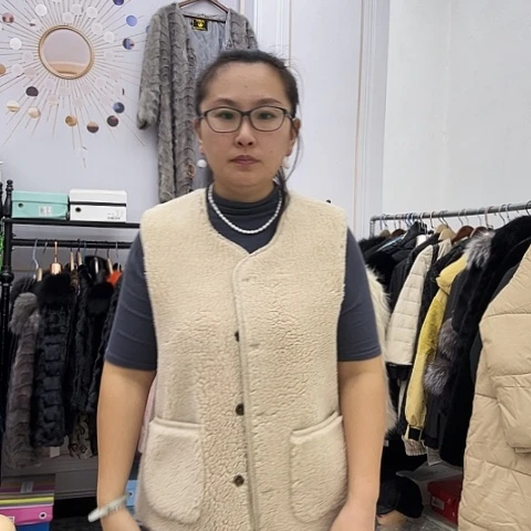 女士羊毛颗粒皮毛一体马甲