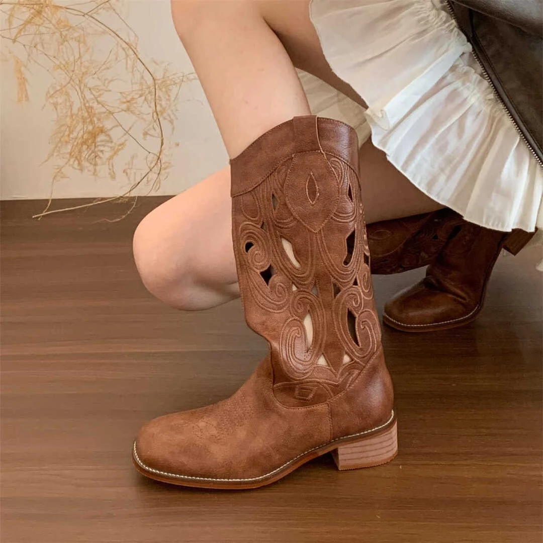 4CM网红爆款镂空刺绣西部牛仔靴尖头高跟长筒靴新疆靴子女旅游靴