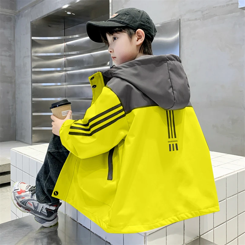 男童外套春秋款2025新款中大童帅气春季男孩炸街儿童洋气夹克时尚