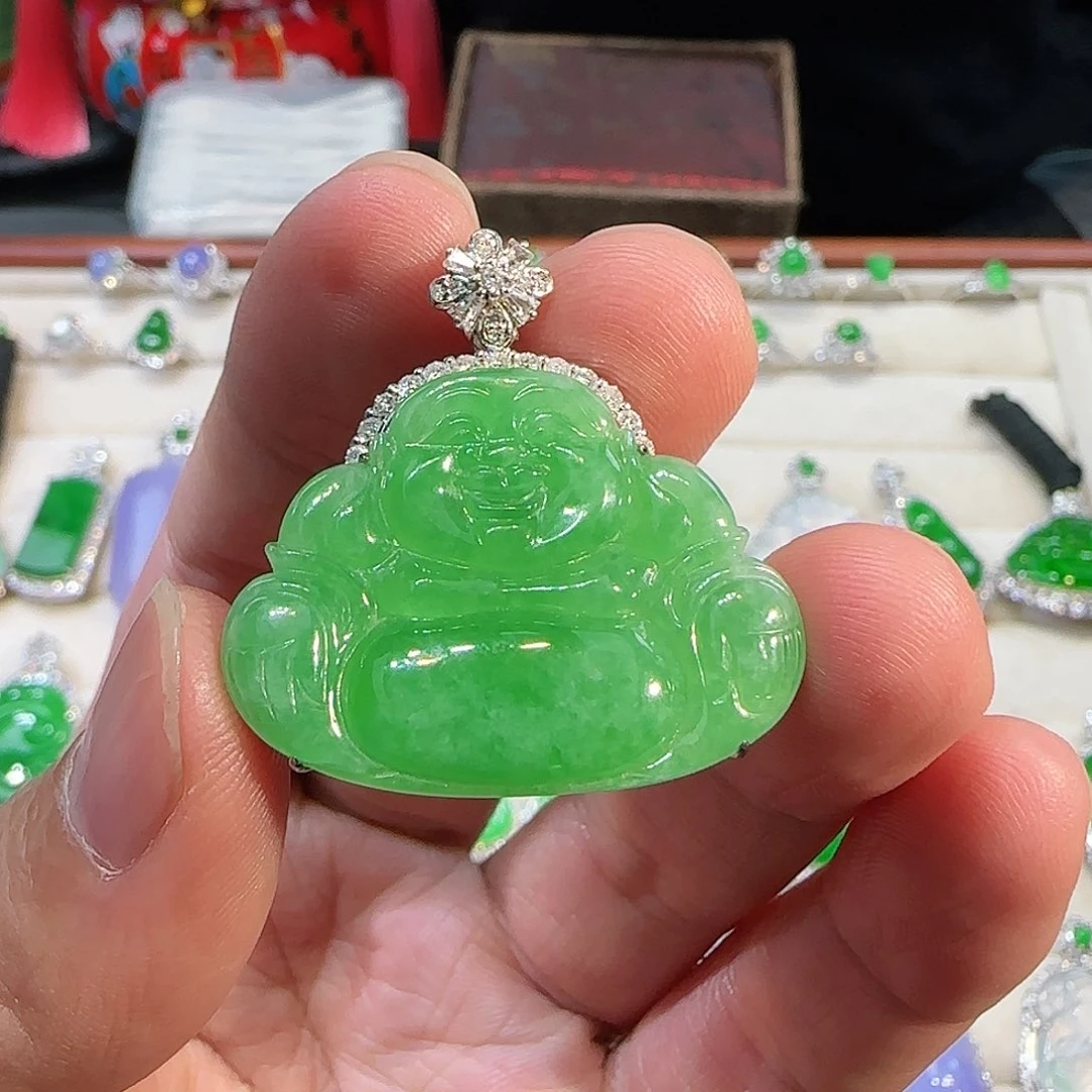 翡翠吊坠(不含链)18K金镶嵌