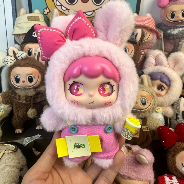 毛绒玩具2025款新式纯欲轻奢风包包挂件，手机挂件821