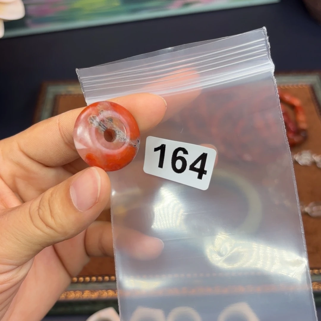 南红玛瑙未镶嵌颈饰