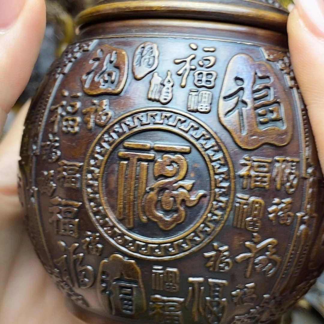铜器摆件做工精良