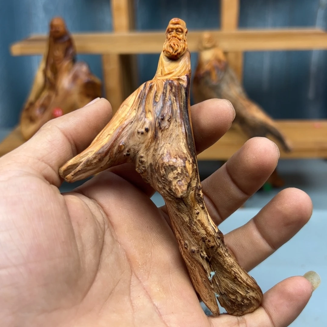 小***珍木崖柏木摆件手把件