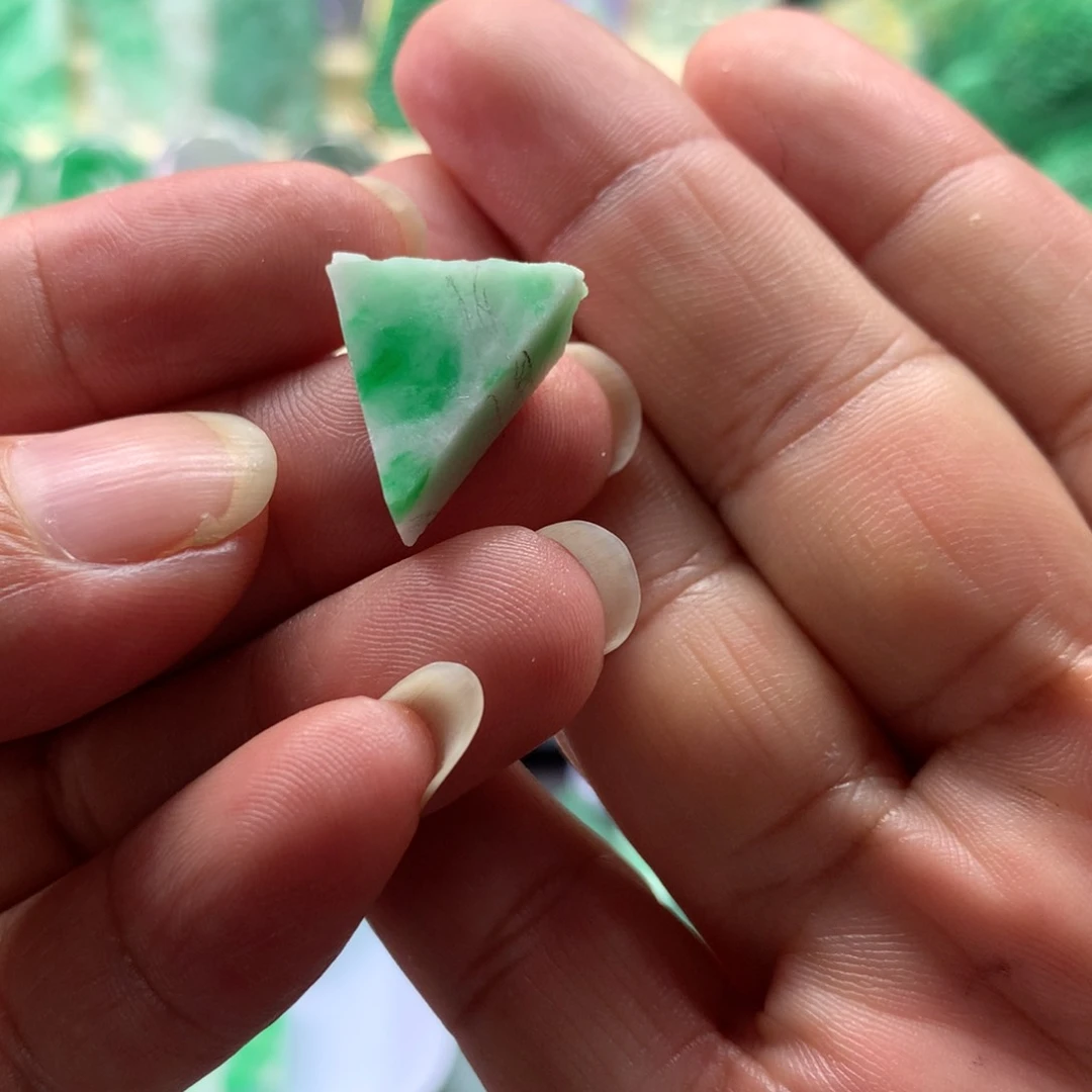 未镶嵌定制翡翠翡翠