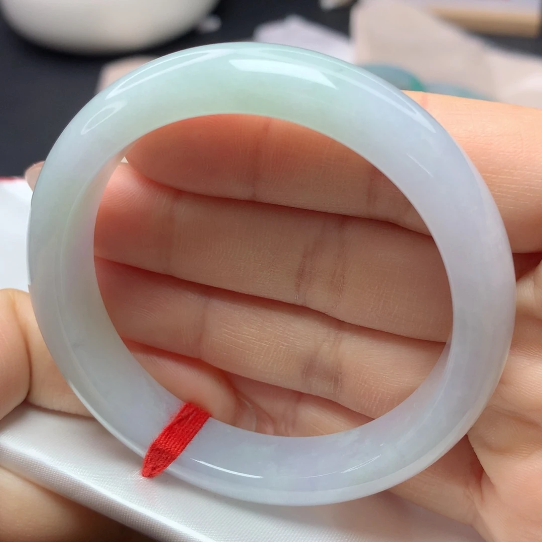 翡翠手镯未镶嵌55555656