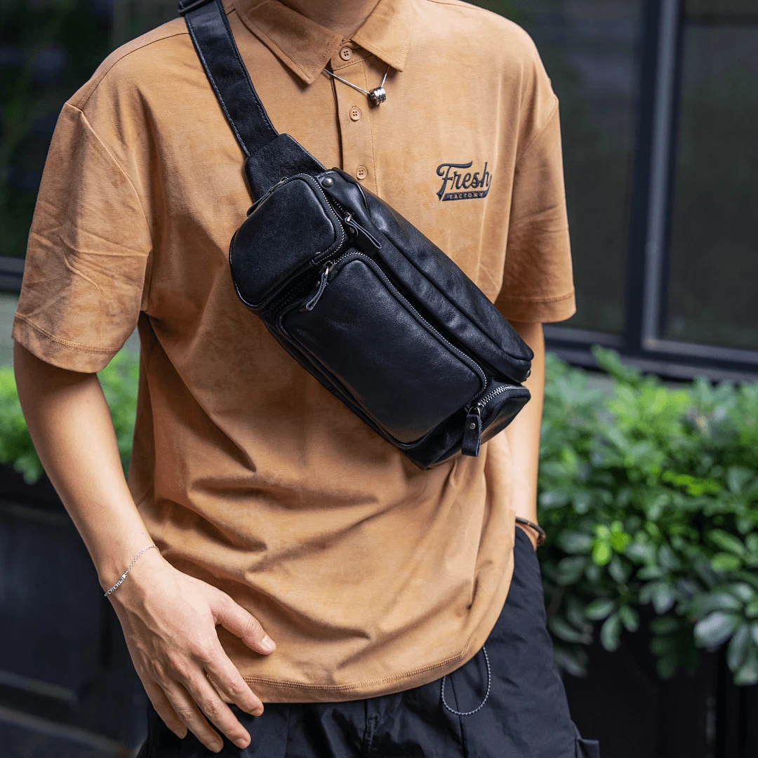 男士植鞣牛皮胸包潮流真皮腰包休闲户外男单肩斜挎包多功能个性