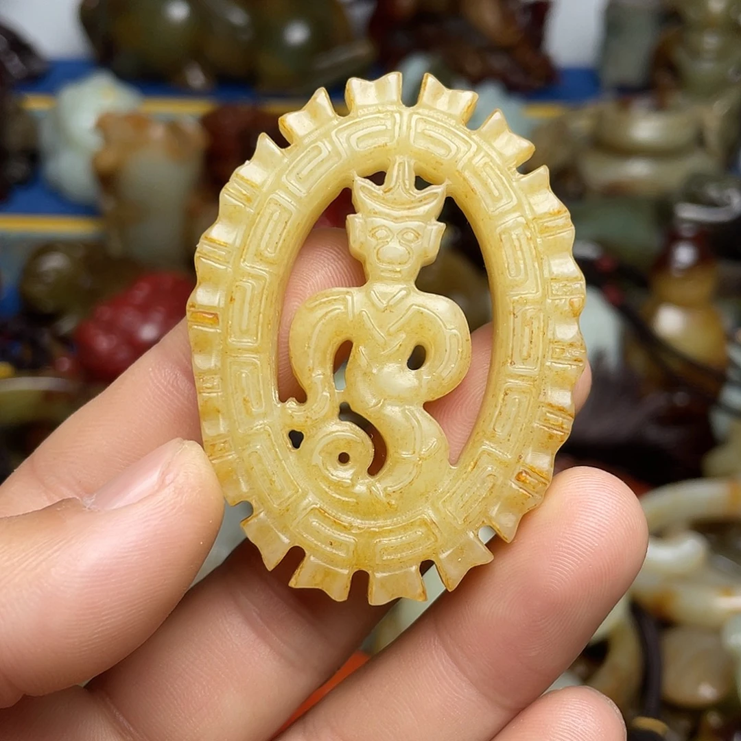 和田玉未镶嵌挂件