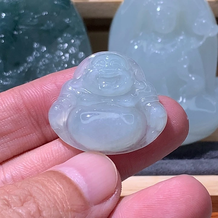 翡翠未镶嵌颈饰炸/佛公