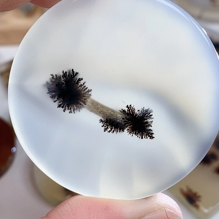 未镶嵌奇石玛瑙/玉髓梦**裳