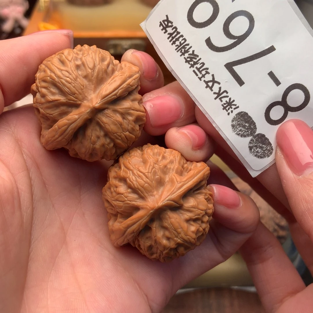 文玩核桃把件37宫灯