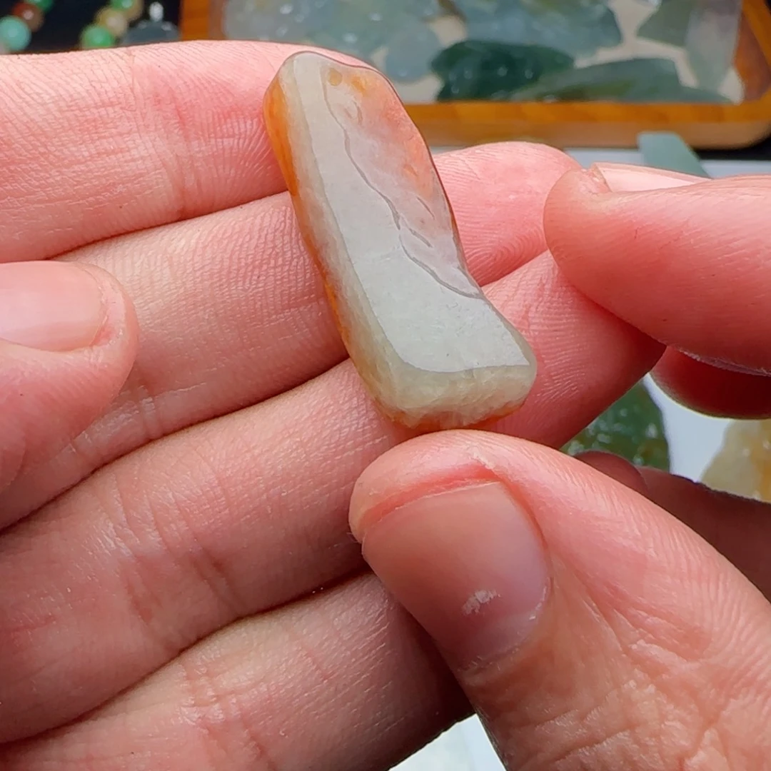 定制翡翠未镶嵌不包工