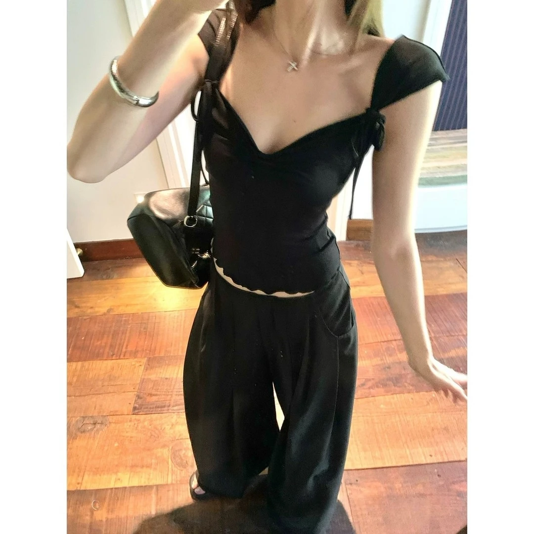 黑色美式复古蝴蝶结绑带V领T恤女夏季2025新款显瘦修身性感上衣潮