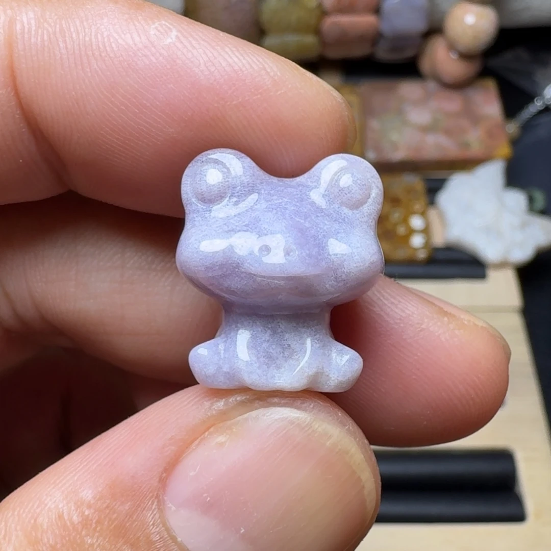 硅化玉未镶嵌纯天然色有机玉石保真色呱呱开采
