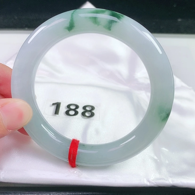 【闪购商品】未镶嵌手镯（圆镯）翡翠188