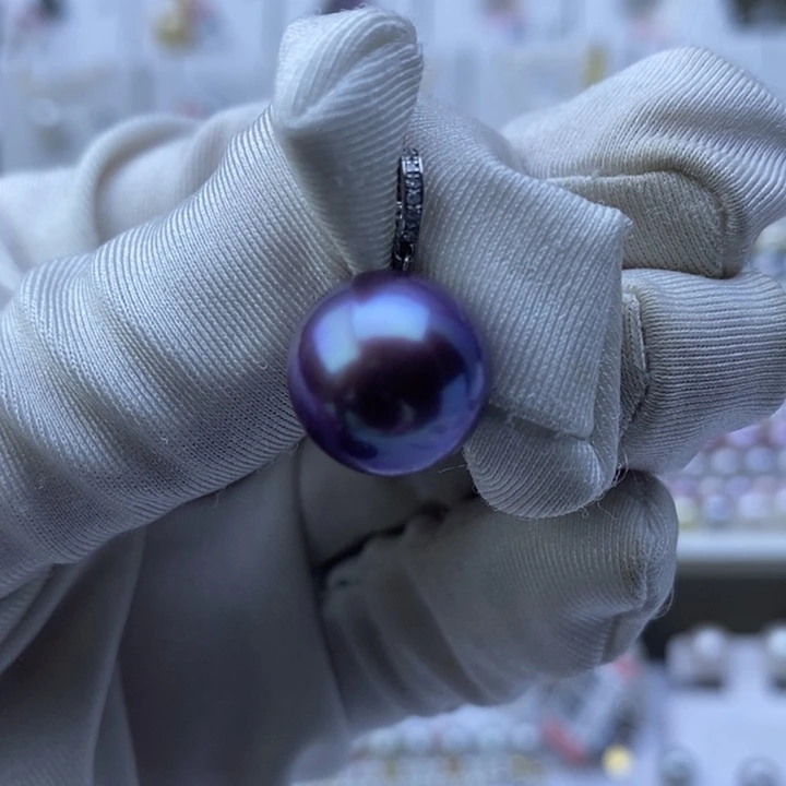 淡水珍珠吊坠(不含链)18K金镶嵌