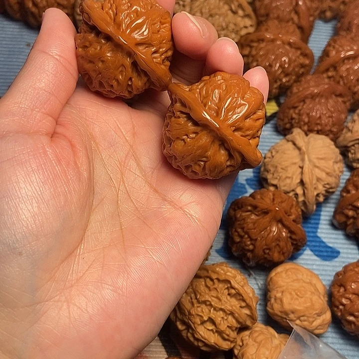 文玩核桃吊坠41宫灯