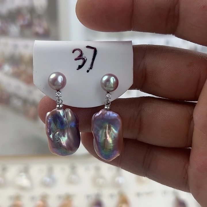 未镶嵌淡水珍珠耳饰白***?