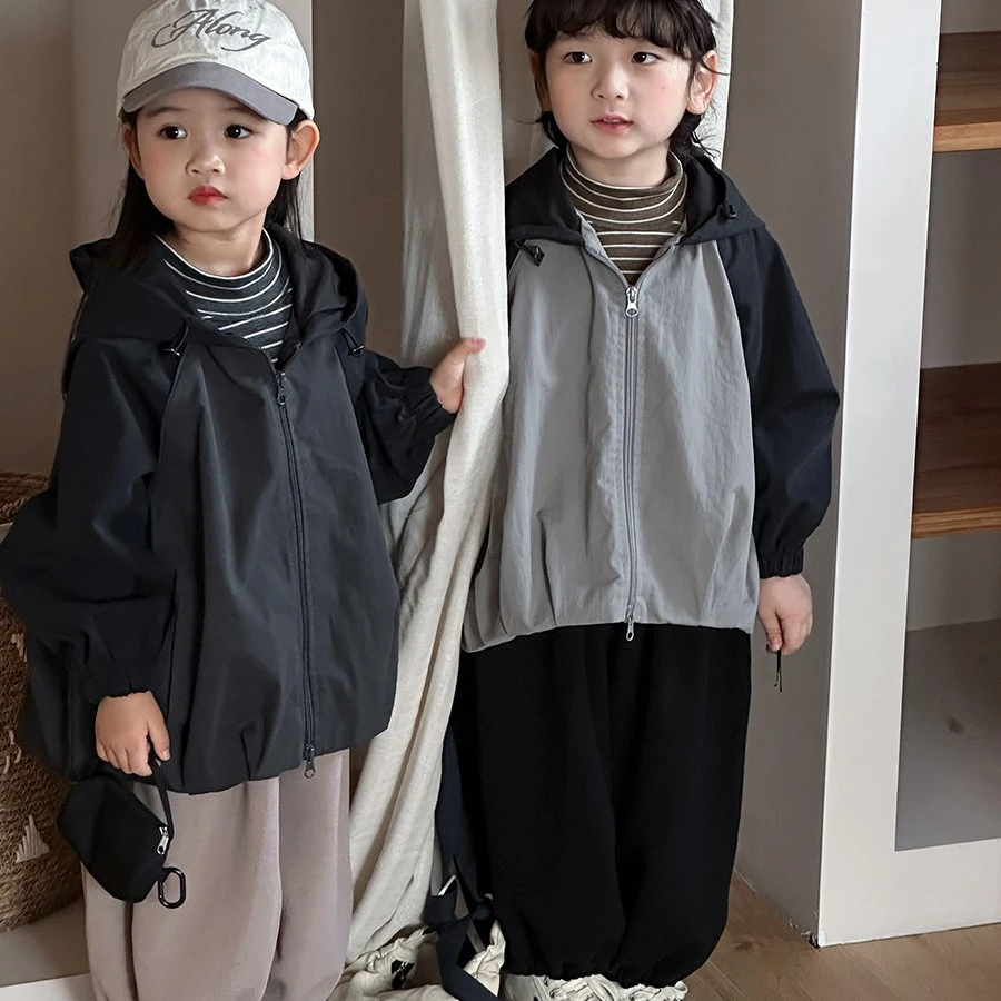 【衣乐】秋季韩系新款男女童纯色冲锋衣外套