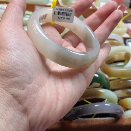 【闪购商品】和田玉手镯未镶嵌58.5