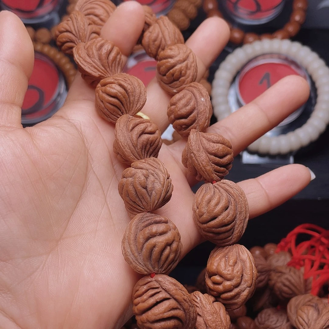 桃核手串J***n秦岭桃枭