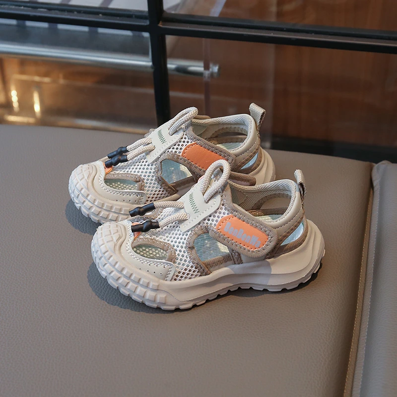 儿童镂空软底凉鞋稳步简约风运动鞋2025夏季新款男女童缓震跑步鞋