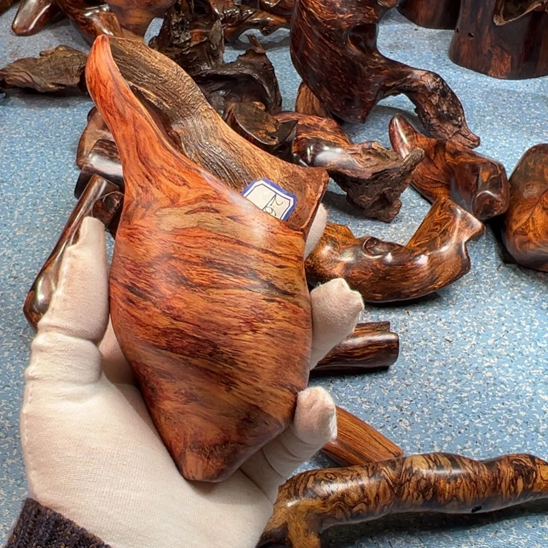 叶***展黄花梨/降香黄檀成品