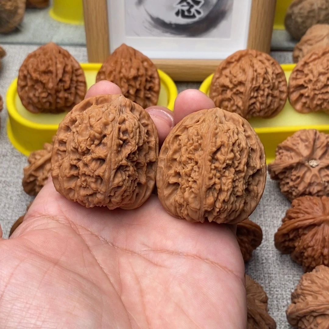 光***张吊坠文玩核桃高炮南疆石42