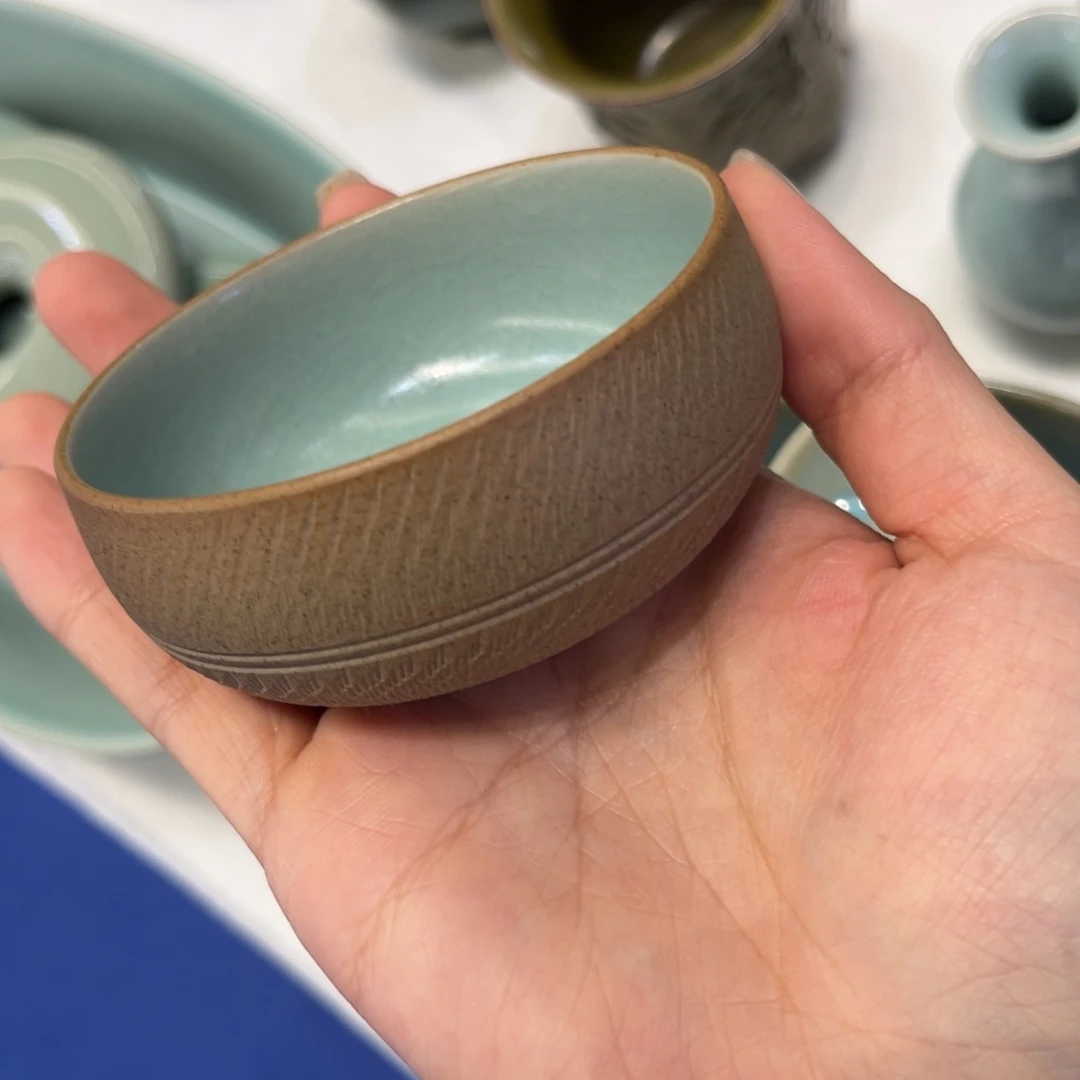 摆件迪***拿哈哈哈哈哈哈哈