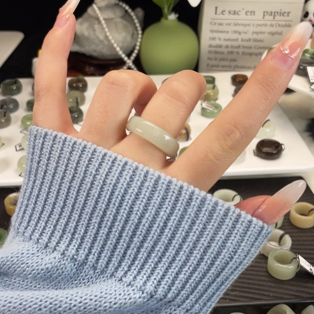 和田玉未镶嵌戒指h19白月光直切17不退换