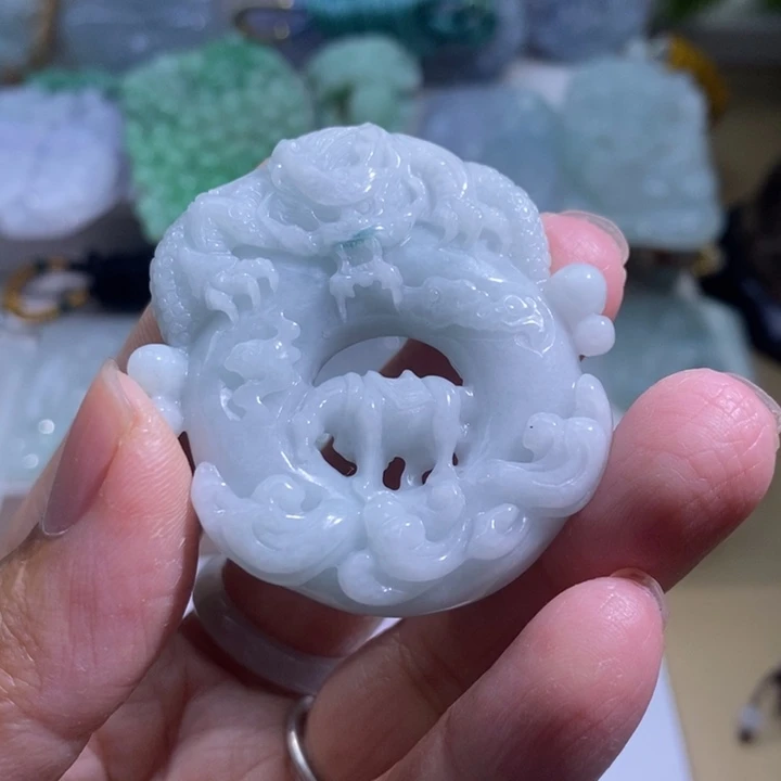 【闪购商品】颈饰未镶嵌翡翠龙马