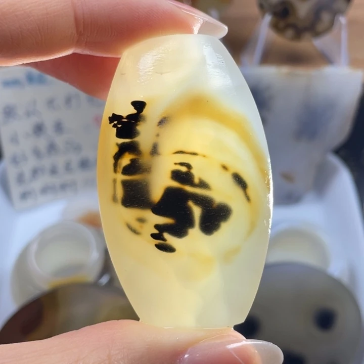 玛瑙/玉髓未镶嵌牌子